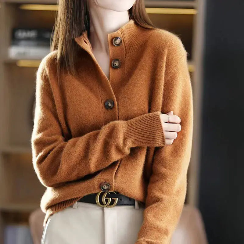 Women’s Elegant Relaxed Fit Cardigan